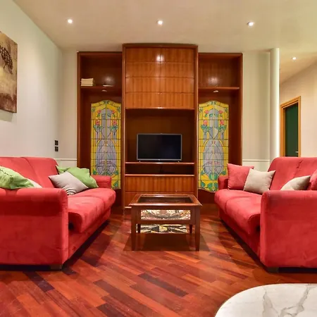 아파트 Elegant & Cozy In The Heart Of 로마