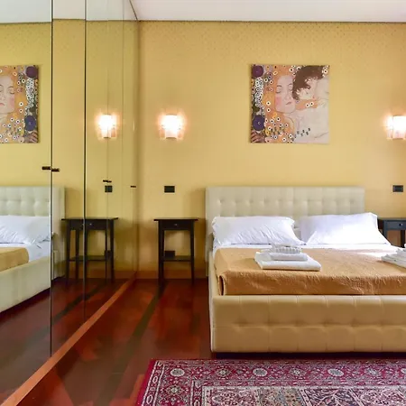 아파트 Elegant & Cozy In The Heart Of