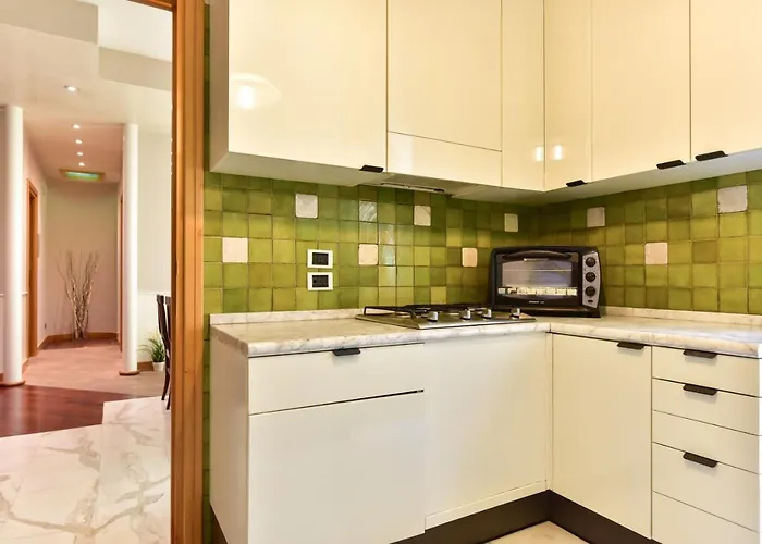 Appartamento Elegant & Cozy In The Heart Of *